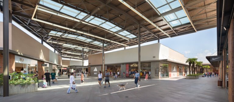 Nenad Fotografia - City Center Outlet