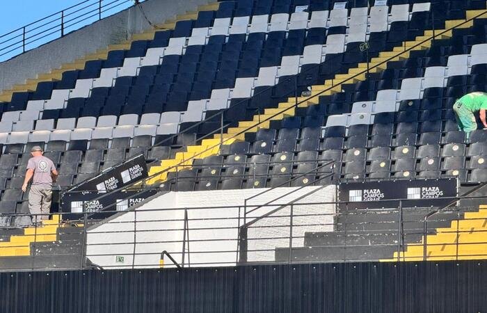 Parceria-Plaza-Campos-Gerais-e-time-Operario-no-Estadio-Germano-Kruger (1)