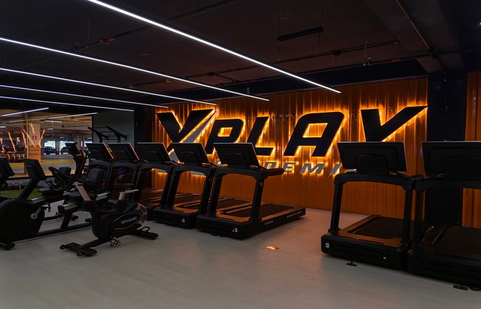 Academia-XPLAY-3